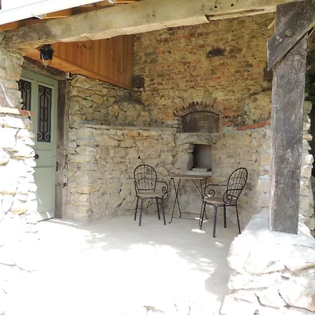 Prázdninový dům Grand-mere Charron (Creuse)